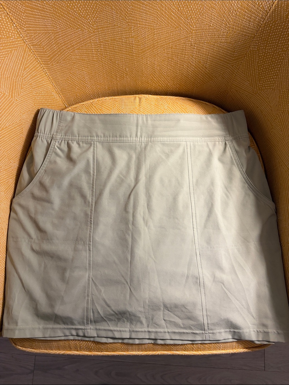 Columbia Classic Lightweight Women's Skort in Light Green